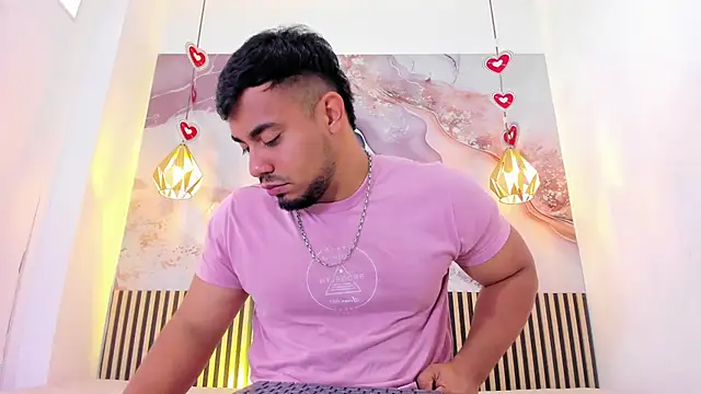 BrianMalonee online show from 04-29-26, 02:21