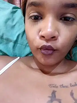 Indianqueen03 online show from 02-11-25, 12:16