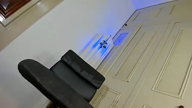 Snapshot of ChanellCastilla chatting on 02-19-25, 04:23 ChanellCastilla online show from 02-19-25, 04:23