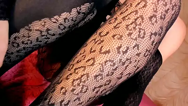 Snapshot of ChanellCastilla chatting on 10-12-25, 08:13 ChanellCastilla online show from 10-12-25, 08:13