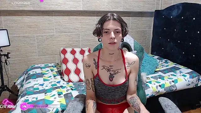 pretty cristal69 online show from 12-17-24, 09:28