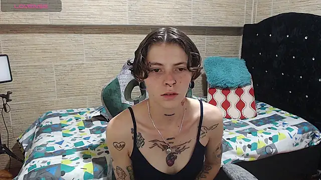 pretty cristal69 online show from 12-21-24, 01:15