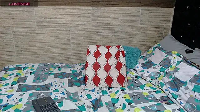 pretty cristal69 online show from 03-05-25, 06:33