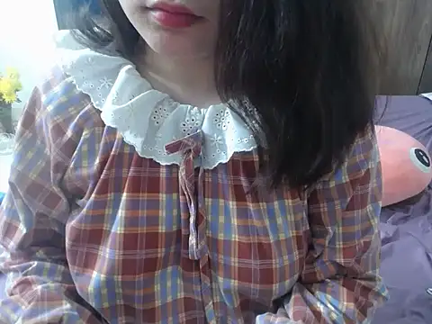 Snapshot of Mochi_Soft chatting on 01-10-25, 02:02 Mochi Soft online show from 01-10-25, 02:02