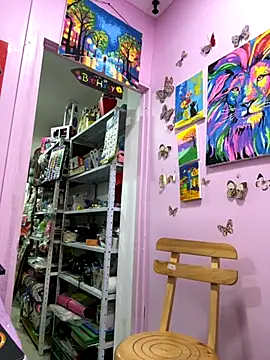 Snapshot of Rousse92 chatting on 10-20-25, 10:54 Rousse92 online show from 10-20-25, 10:54