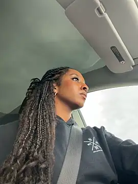 Your Paris online show from 11-08-25, 08:51