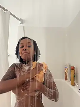 Your Paris online show from 03-25-26, 01:33