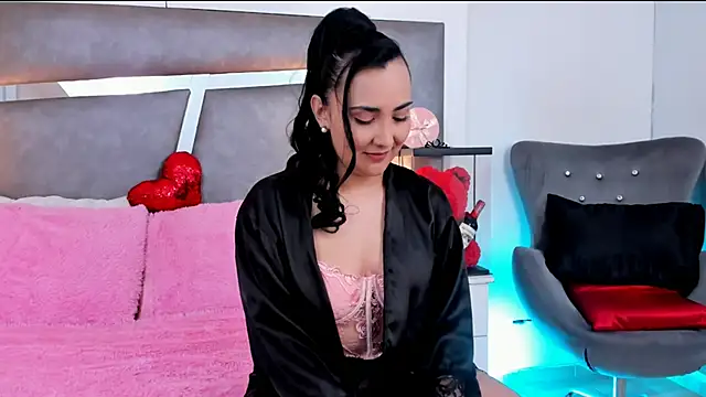 Snapshot of Evangeline_Taylorr chatting on 03-11-25, 01:45 Evangeline Taylorr online show from 03-11-25, 01:45