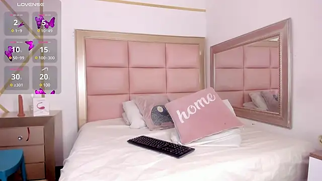 Snapshot of Keyla_Spencer chatting on 12-05-24, 12:00 Keyla Spencer online show from 12-05-24, 12:00