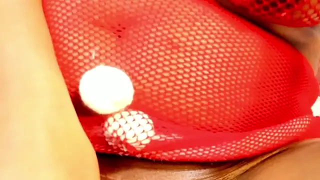 BeckyyVega online show from 12-21-24, 08:50