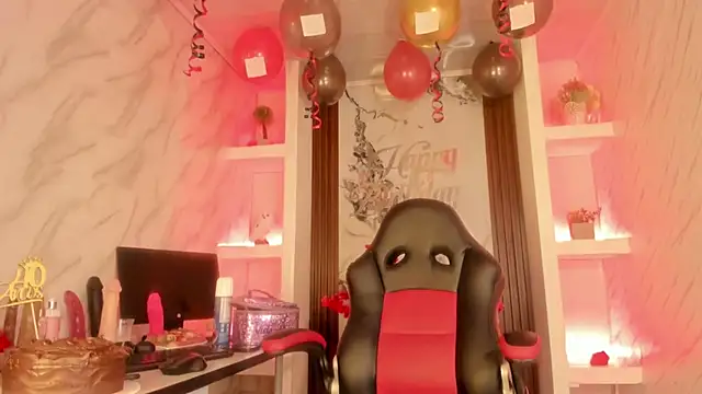 Snapshot of BeckyyVega chatting on 02-12-25, 06:30 BeckyyVega online show from 02-12-25, 06:30