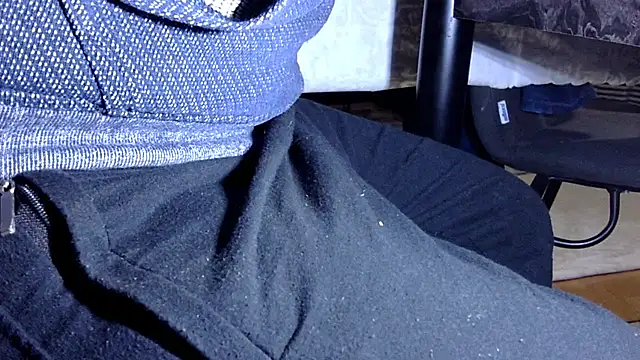 Snapshot of by-panic chatting on 01-13-25, 10:56 by-panic online show from 01-13-25, 10:56