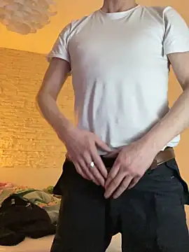 Snapshot of deskriptive chatting on 04-10-26, 12:05 deskriptive online show from 04-10-26, 12:05