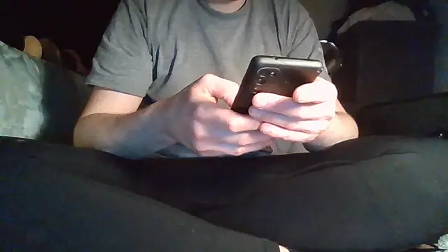 Snapshot of AnalLove1990 chatting on 06-13-26, 01:58 AnalLove1990 online show from 06-13-26, 01:58