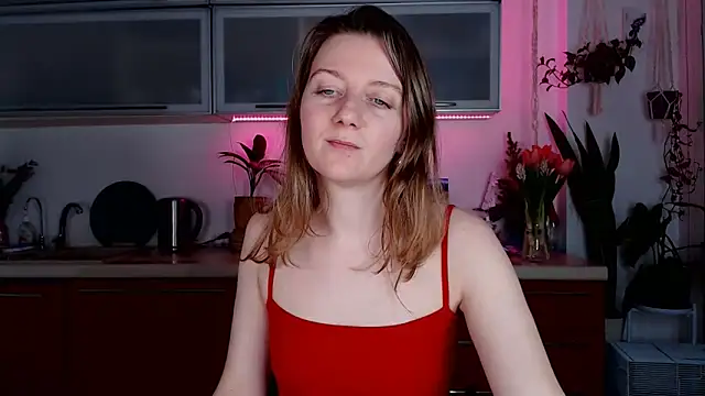 Elly Helly online show from 01-14-25, 08:37