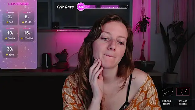 Elly Helly online show from 09-13-25, 07:57