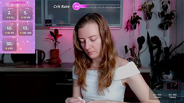 Elly Helly online show from 11-21-25, 08:51