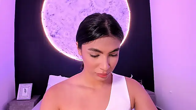 Snapshot of IsabelleFoxx_ chatting on 03-06-25, 01:27 IsabelleFoxx  online show from 03-06-25, 01:27