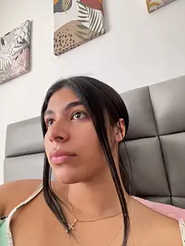 IsabelleFoxx  online show from 02-21-26, 05:03