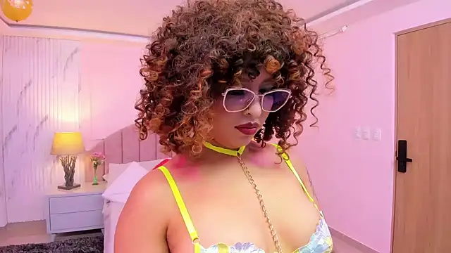 MadelaineJones online show from 04-23-26, 12:15