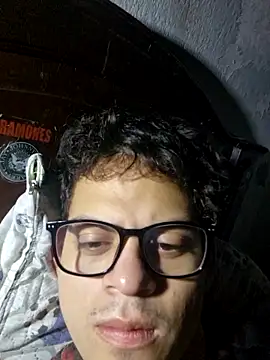 Snapshot of Josudaln2 chatting on 11-12-25, 02:06 Josudaln2 online show from 11-12-25, 02:06