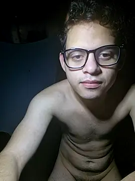 Snapshot of Josudaln2 chatting on 11-19-25, 09:04 Josudaln2 online show from 11-19-25, 09:04