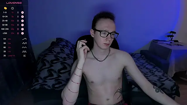 Alex silents online show from 12-08-24, 01:03