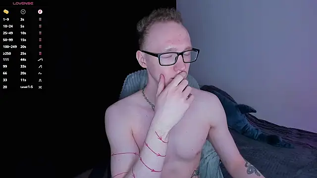 Alex silents online show from 04-27-26, 07:23