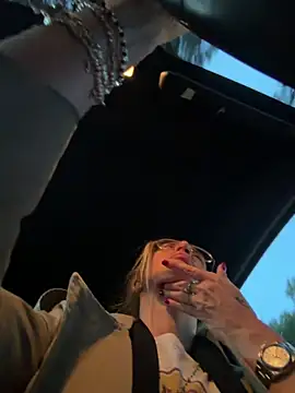 casalinga88 online show from 04-27-26, 06:17