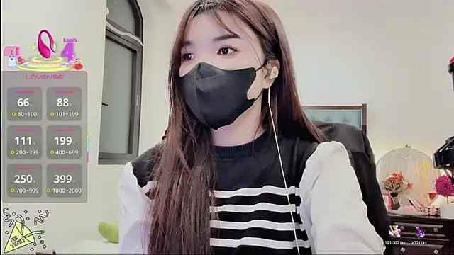 Berrysweet 68 online show from 11-19-25, 02:06