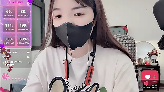 Berrysweet 68 online show from 04-25-26, 02:47