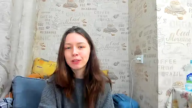 Snapshot of Adela_Vetta chatting on 02-18-25, 10:03 Adela Vetta online show from 02-18-25, 10:03