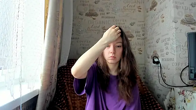 Snapshot of Adela_Vetta chatting on 03-06-25, 07:36 Adela Vetta online show from 03-06-25, 07:36