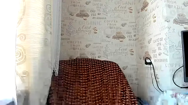 Snapshot of Adela_Vetta chatting on 03-16-25, 01:27 Adela Vetta online show from 03-16-25, 01:27