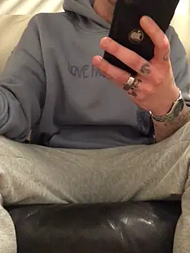 Simboxxx040 online show from 03-01-26, 11:07