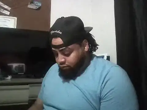 tankedqual4046 online show from 12-20-24, 02:19