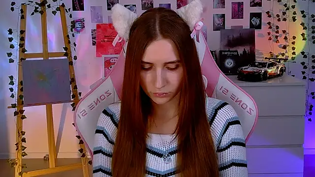 Snapshot of AliceCharmy chatting on 02-11-25, 11:54 AliceCharmy online show from 02-11-25, 11:54