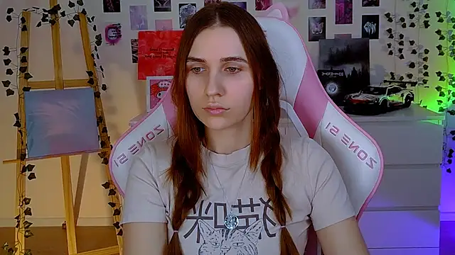 Snapshot of AliceCharmy chatting on 02-14-25, 05:46 AliceCharmy online show from 02-14-25, 05:46