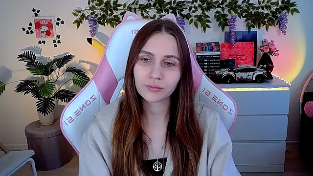 AliceCharmy online show from 05-13-26, 02:14