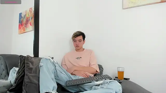 bunny maxi online show from 01-24-25, 03:55