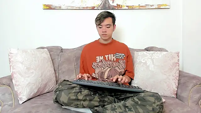 bunny maxi online show from 03-11-25, 12:17