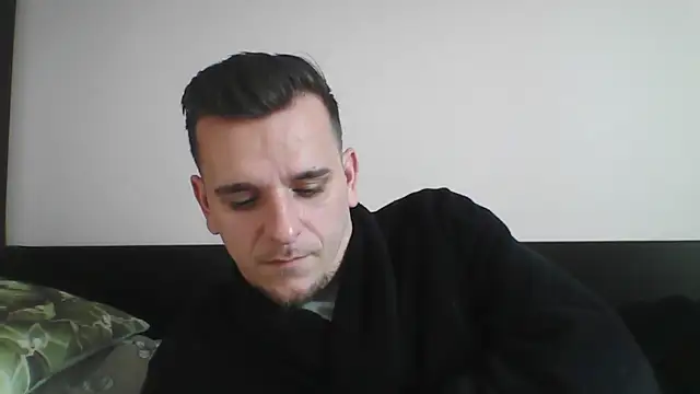 Huge cock22cm online show from 01-27-25, 10:38