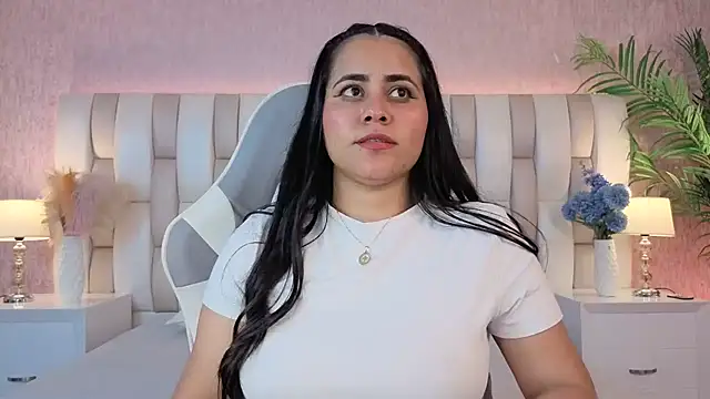 Brenda Garcia online show from 09-20-25, 03:18