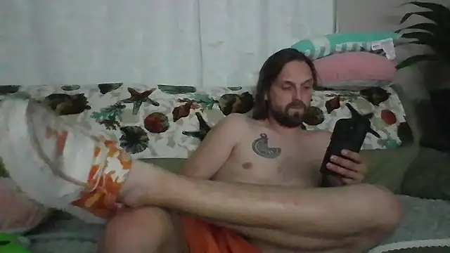 VitaminDrewFl online show from 05-07-26, 01:55