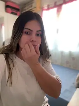 melanny10 online show from 03-15-25, 09:19