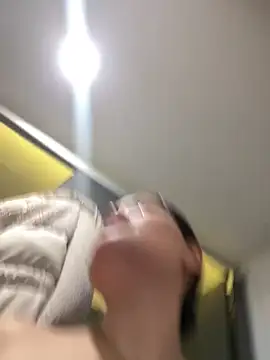 melanny10 online show from 03-22-25, 05:09