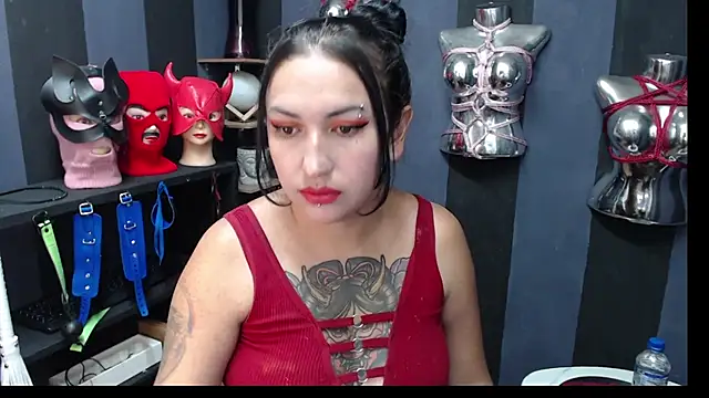 LucyStrike  online show from 01-20-25, 02:53