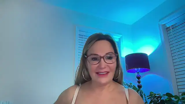 Milf Goddess online show from 12-21-25, 09:27