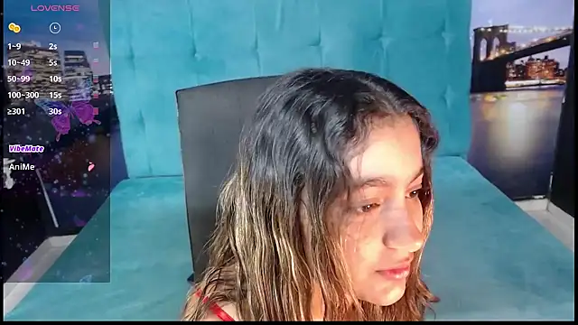 Snapshot of IsabellAndYessi chatting on 03-01-25, 12:23 IsabellAndYessi online show from 03-01-25, 12:23