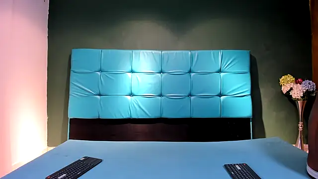 SexyBigCock01 online show from 01-16-25, 10:23